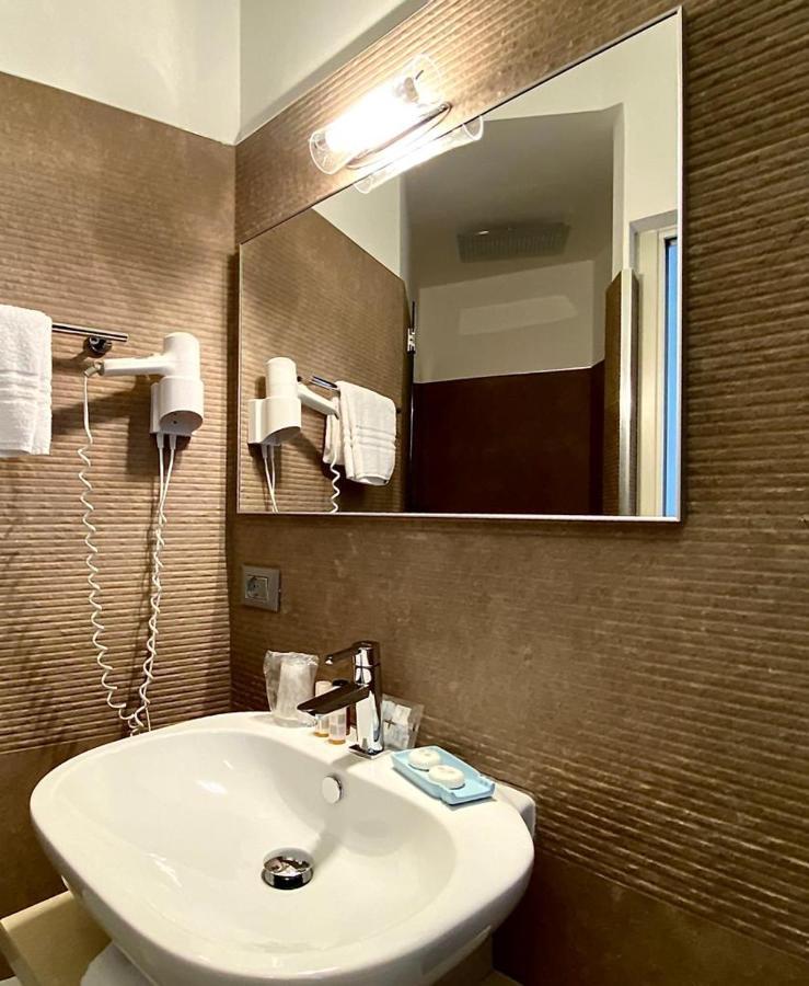 Iamartino Quality Rooms Termoli Exterior photo